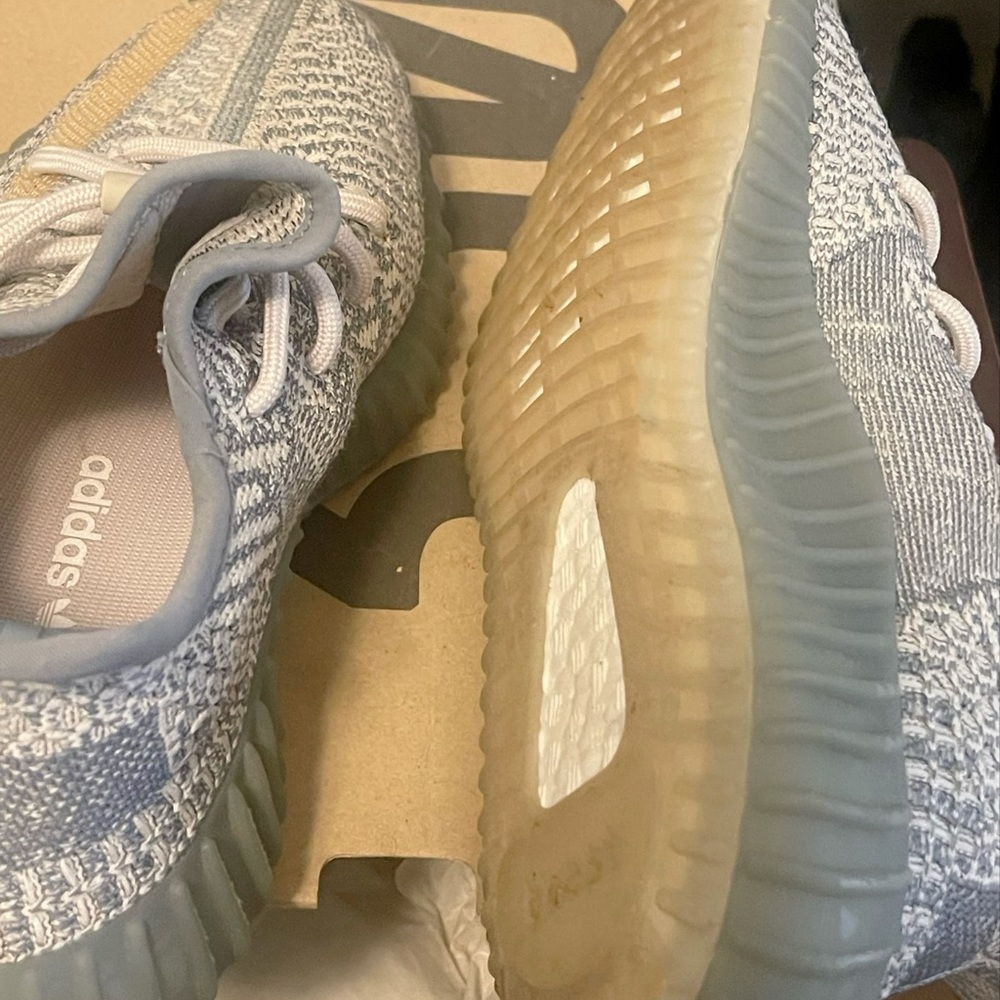 Yeezy isralif Adidas